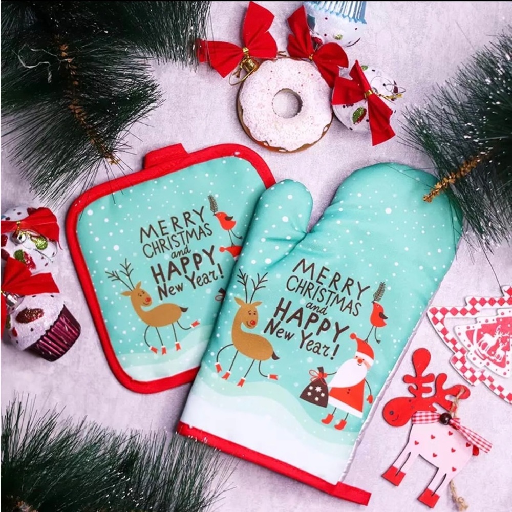 🎄New! 2pcs Christmas Oven Mitt 🎄